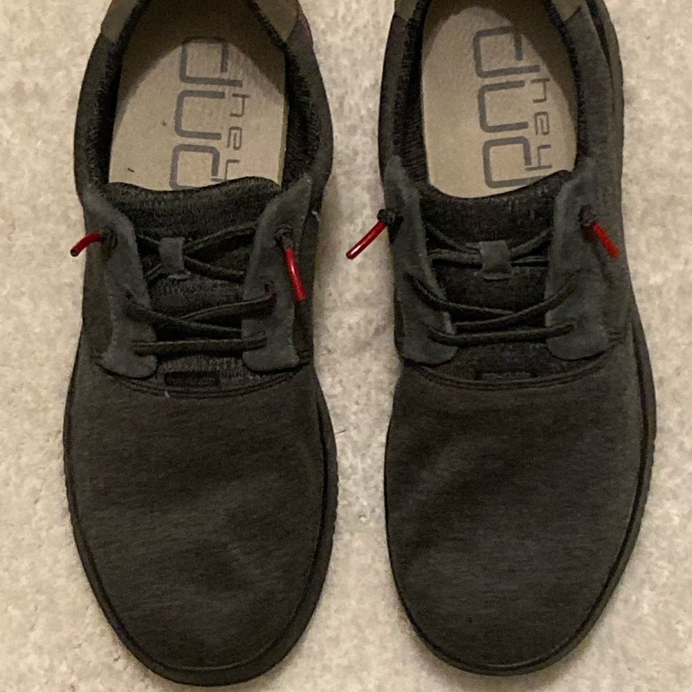 Hey Dude Wally Men's Dark Gray Casual Lace-Up Shoes size 9 in excellent cond